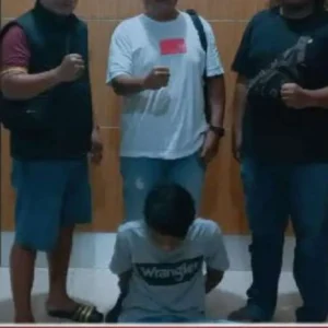 Curi 43 Unit Ponsel, Pegawai PTMaju Expres Indonesia Ditangkap Curi 43 Unit Ponsel, Pegawai PT.Maju Expres Indonesia Ditangkap