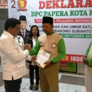 Deklarasi DPC Papera Blitar, Dukung Prabowo dan Fokus Berdayakan Pedagang Deklarasi DPC Papera Blitar, Dukung Prabowo dan Fokus Berdayakan Pedagang