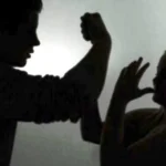 Dianiaya Suami Hingga Babak Belur, Warga Seluma Lapor Polisi Viral KDRT Cut Intan Nabila, Ini Tips Membantu Korban Kekerasan Studi Ungkap Dampak Cuaca Ekstrem pada Kekerasan Gender