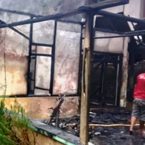 Isi Minyak, Janda 1 Anak Kehilangan Rumah