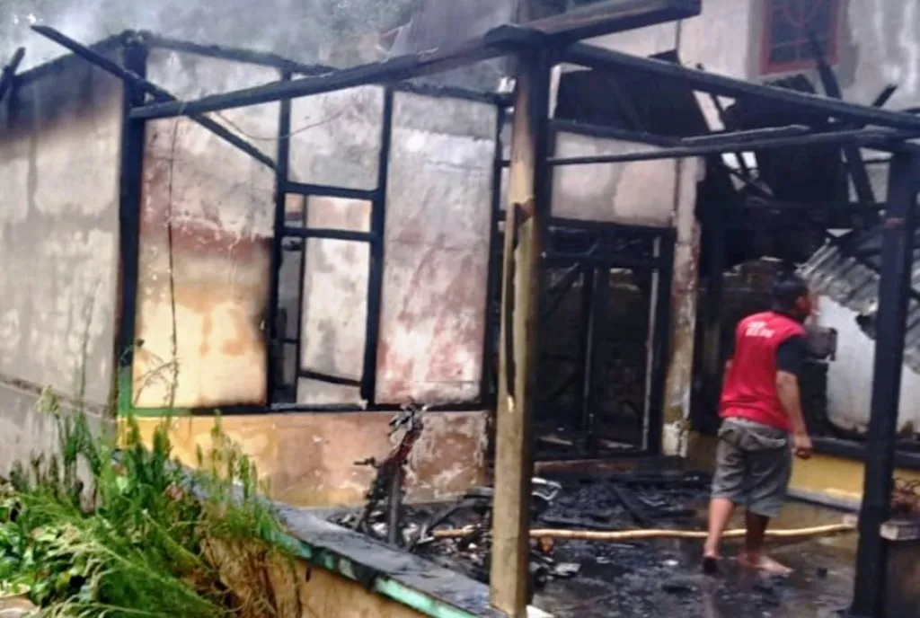 Isi Minyak, Janda 1 Anak Kehilangan Rumah