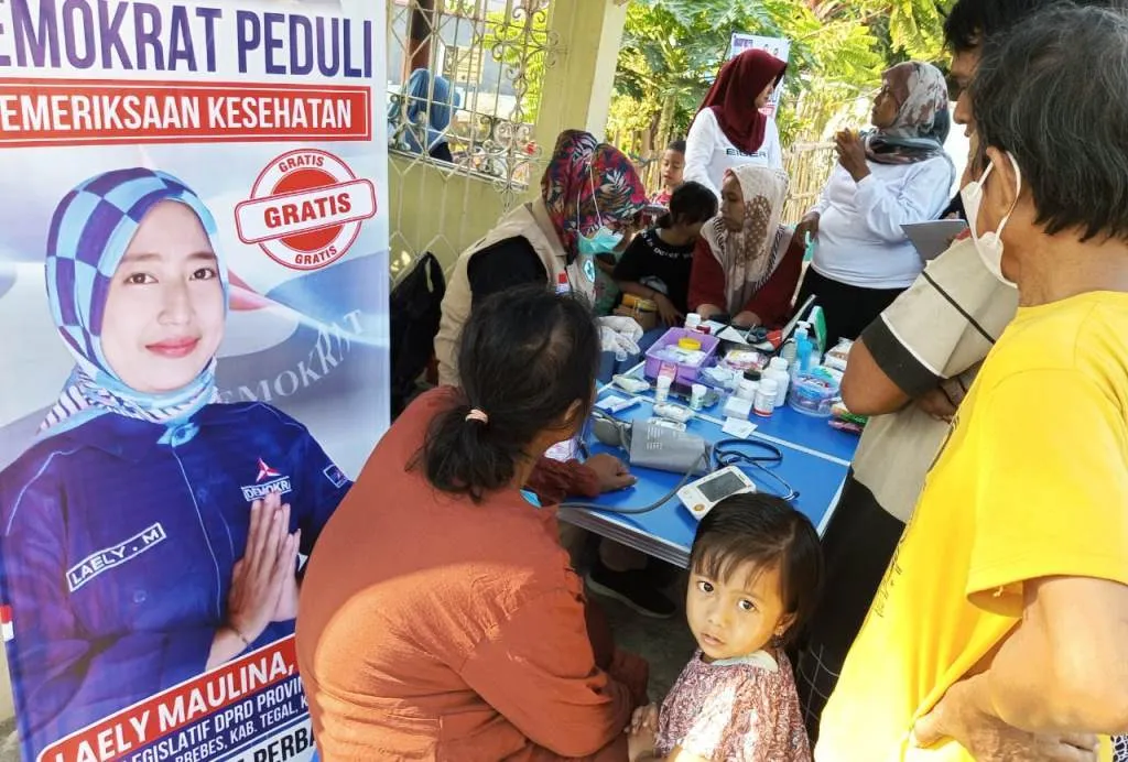 Laksanakan Perintah Ketum AHY, Caleg Bidan Laely Gelar Cek Kesehatan dan Pengobatan Gratis