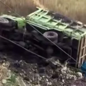 Masuk Jurang 15 Meter, Kecelakaan Lalu lintas Libatkan 3 Kendaraan 