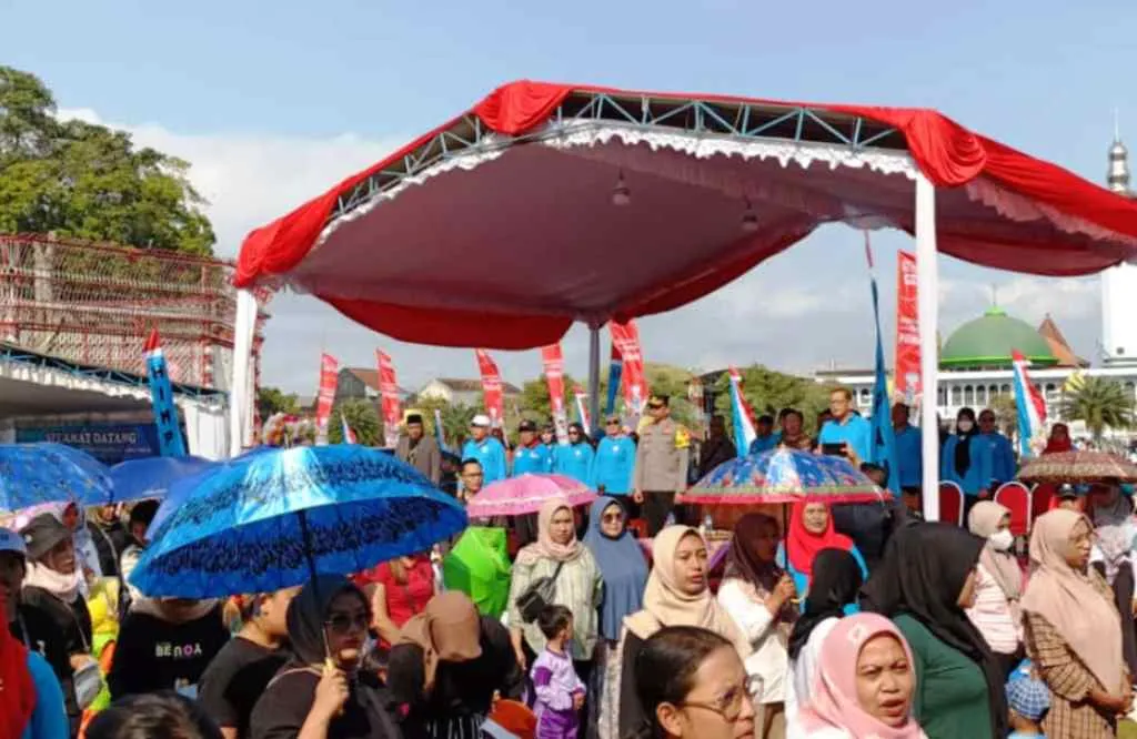 Peringatan HIMPAUDI Ke-18, Pemkot Blitar Gelar Upacara di Alun-alun Kota