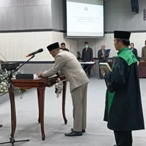 Rapat Paripurna DPRD Kabupaten Blitar, Pengambilan Sumpah Janji PAW Periode 2019-2024