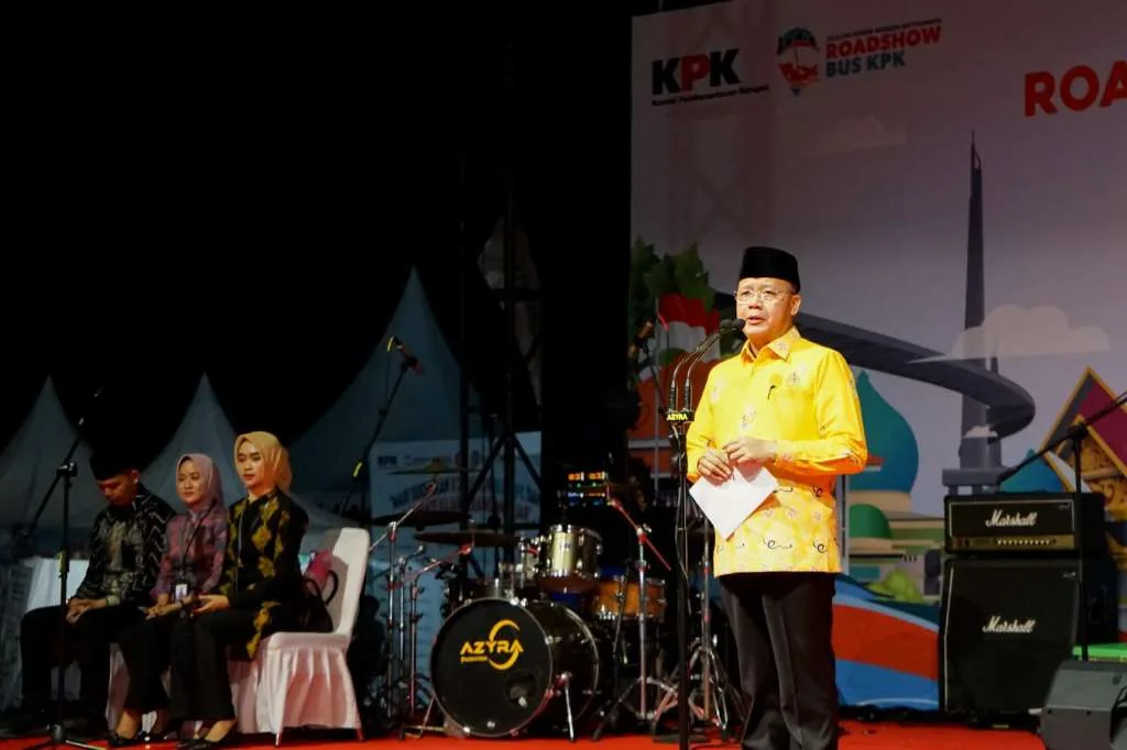 Roadshow Bus KPK 2023 Sukses di Bengkulu, Gubernur Rohidin: Jaga Semangat Anti Korupsi