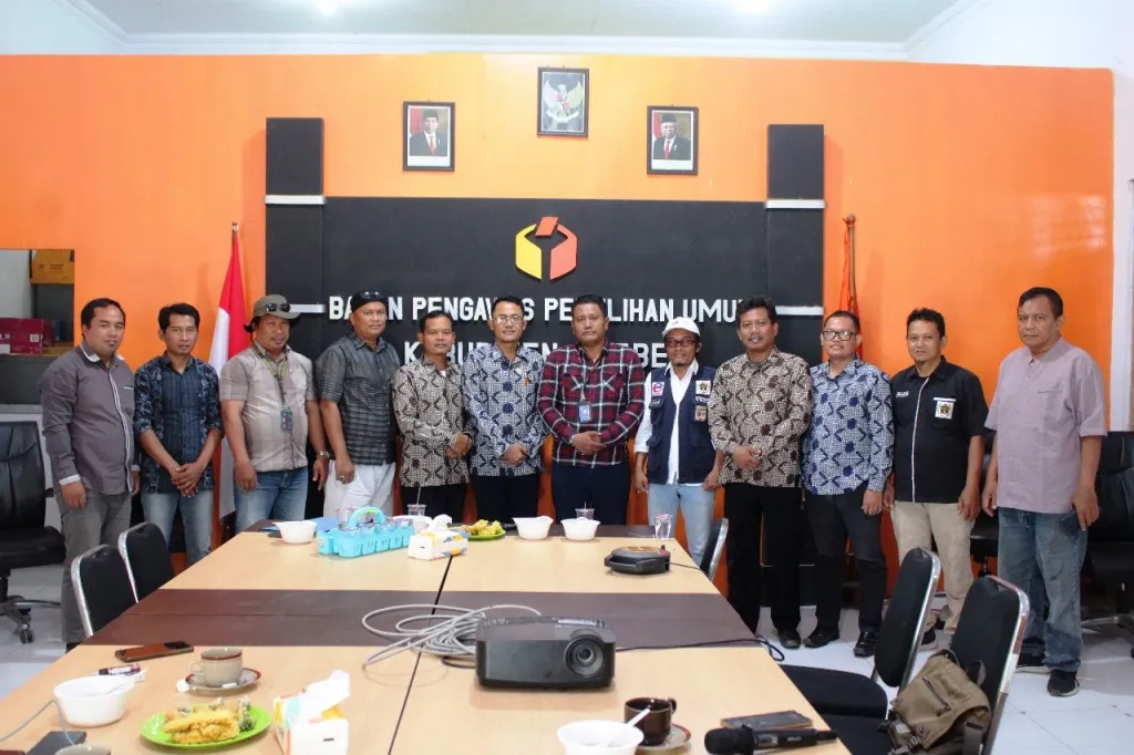 Sinergi Bawaslu dan PWI Brebes Dukung Pemilu 2024 Transparan dan Demokratis