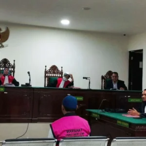 Terdakwa Dugaan Korupsi Bantuan PIID-PEL Mukomuko Minta Keringanan Hukuman Terdakwa Dugaan Korupsi Bantuan PIID-PEL Mukomuko Minta Keringanan Hukuman
