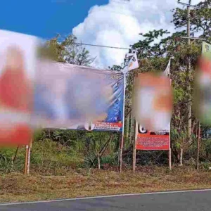 Baliho Caleg di Kota Bengkulu Sudah Bertebaran Dimana-Mana, Pohon Pun Jadi Sasaran Baliho Caleg di Kota Bengkulu Sudah Bertebaran Dimana-Mana, Pohon Pun Jadi Sasaran