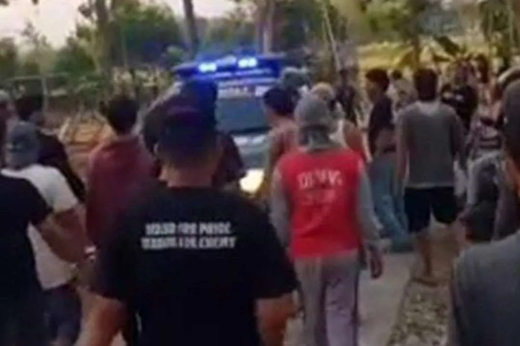 Diteriaki 'Pebrot' Warga Sragen Dianiaya Sekumpulan Pemuda Yang Mengenakan Kaos Perguruan Silat