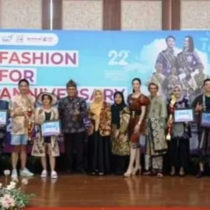 ‘Fashion for Anniversary-Pesona Wastra Kota Batu’ Jadi Ikon Perayaan Hari Jadi ke-22 'Fashion for Anniversary-Pesona Wastra Kota Batu' Jadi Ikon Perayaan Hari Jadi ke-22