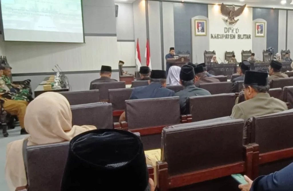 Fraksi-fraksi DPRD Blitar Dukung Pembubaran TP2ID dalam Ranperda APBD Blitar 2024