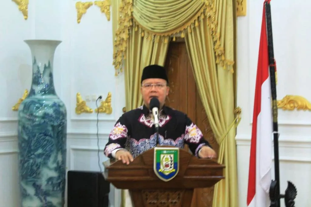 Gubernur Rohidin Mersyah Tekankan Pentingnya Pembinaan Karakter Siswa