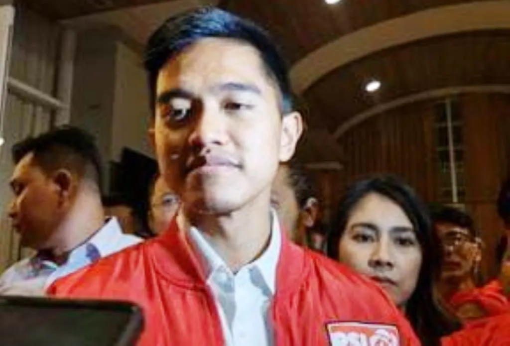 Kaesang Akan Sita Aset Kader PSI Yang Korupsi Kaesang Pangarep Berduet dengan Anies Baswedan di Pilkada Jakarta 2024? Dari Pengusaha, Ini Profil Kaesang Pangarep yang Siap Melaju ke Pilkada 2024 Usai Perubahan Batas Usia, Kaesang Pangarep Siap Bertarung di Pilkada 2024