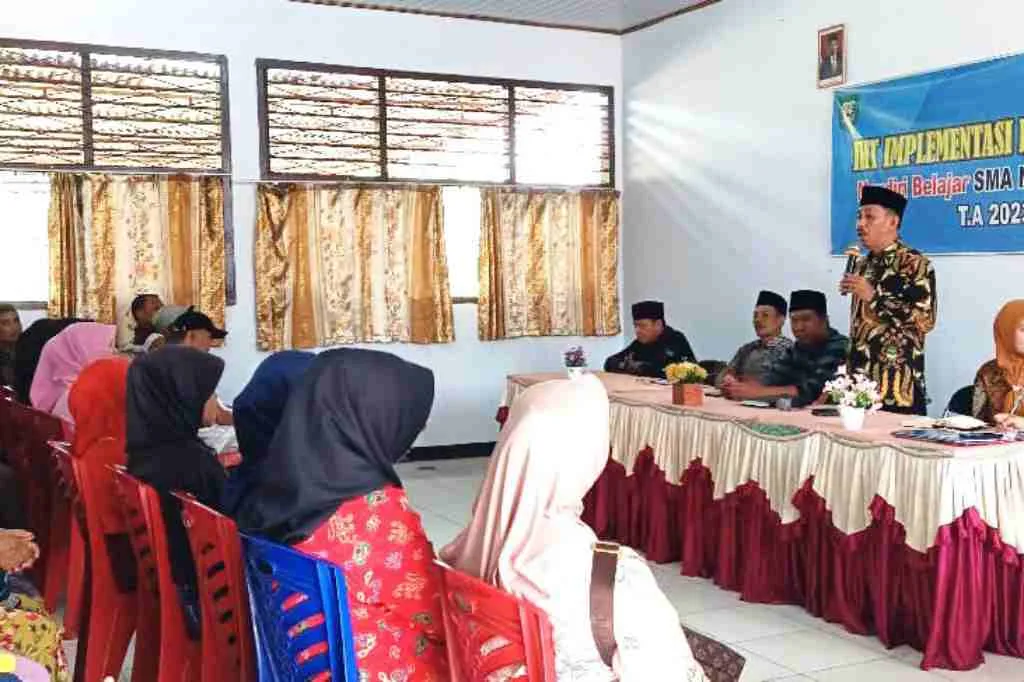 Kepala SMAN 3 Rejang Lebong Tepis Isu Miring Uang Awal Tahun