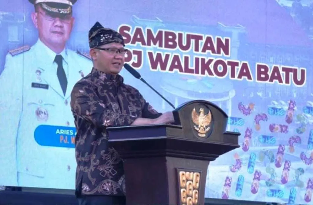 Perayaan Hari Jadi Kota Batu, Pj Walikota Batu Buka Pasar Murah dan Pameran