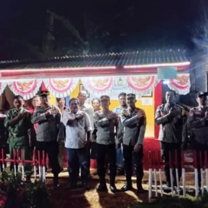 Polri Bersama Warga Sumber Makmur Aktif Jalankan Siskamling