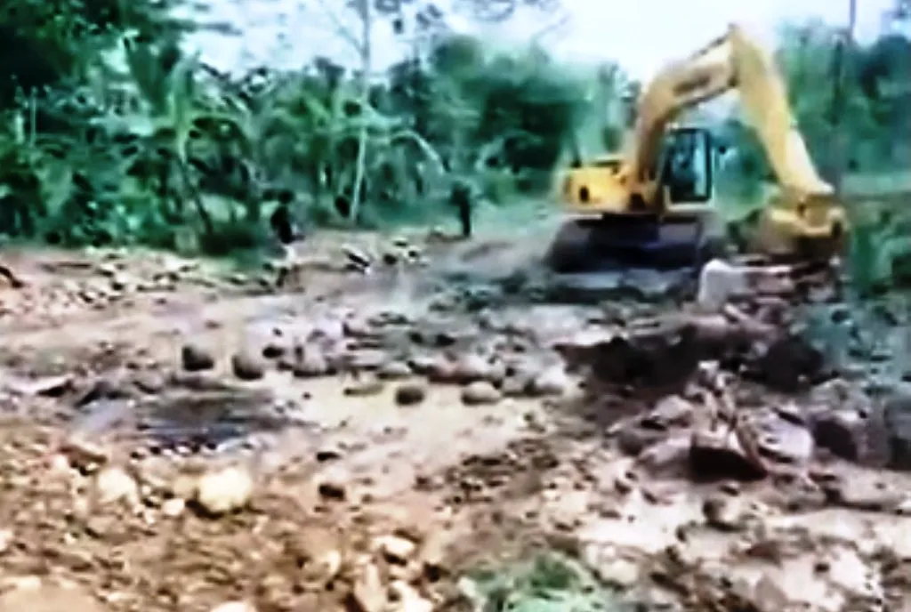 Sempat Jadi Tempat Mancing, Jalan Rusak di BU Mulai Diperbaiki