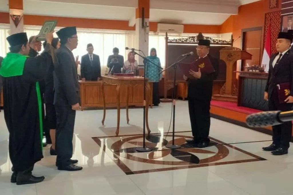 Untuk Penataan Jabatan, Wali Kota Blitar Lantik Pejabat Tinggi Kota Blitar