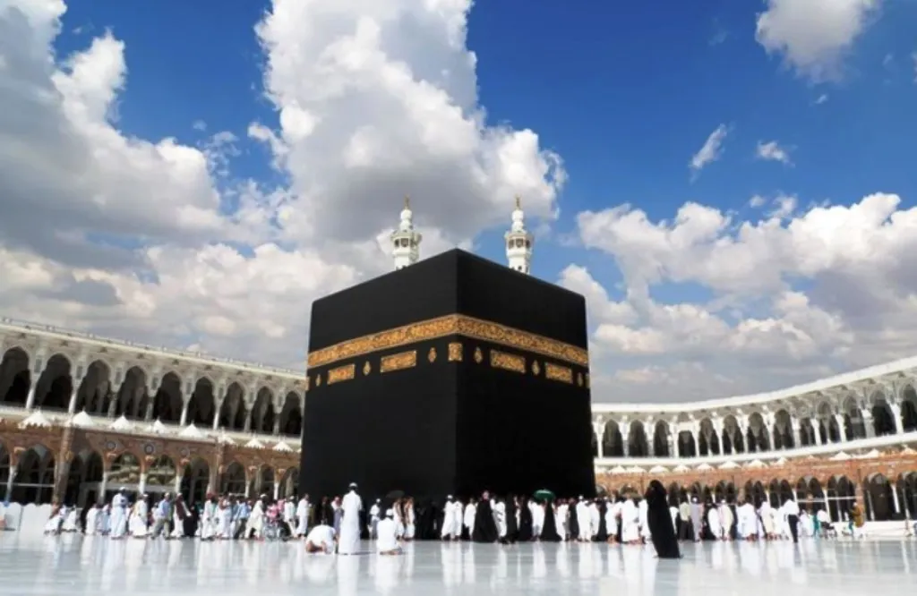 Biaya Haji Tahun 2024 Diusulkan Naik, Ternyata Ini Penyebabnya Indonesia dan Arab Saudi Sepakati Kuota Haji 2025 di Jeddah, Ini Rinciannya 