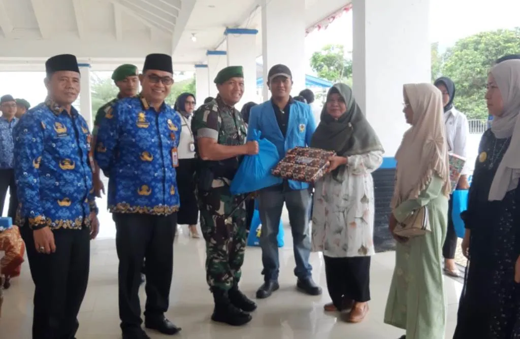 DPD KNPI Lebong Salurkan Sembako Pemuda Lebong Kepada 9 Veteran