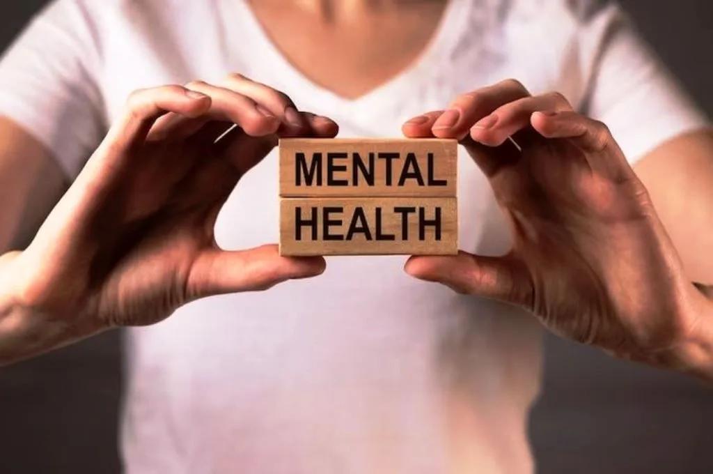 Temuan Studi Terbaru, Gangguan Mental Dapat Menyebar di Kalangan Remaja  Masalah Kesehatan Mental di Indonesia Alami Peningkatan Serius