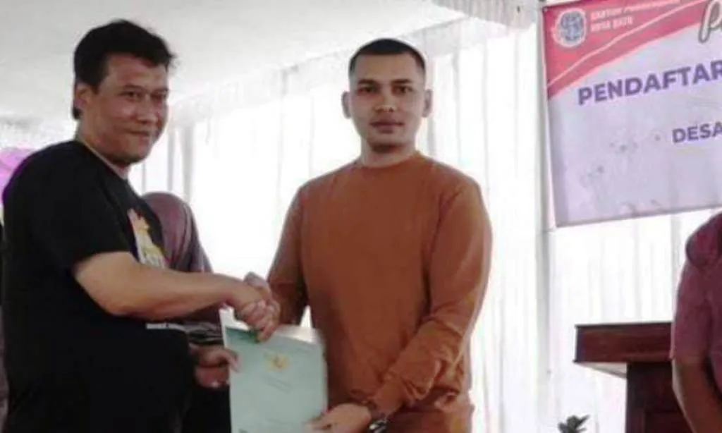 Kantor Pertanahan Kota Batu Sukses Serahkan 200 Sertifikat PTSL Warga Desa Pesanggrahan