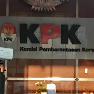 KPK Geledah Rumah Ketua Komisi IV DPR-RI Terkait Kasus Syahrul Yasin Limpo