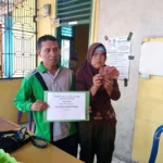 Pemerintah Desa Maras Salurkan BLT-DD Kepada 21 KPM