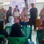 Pemerintah Desa Suka Bumi Sukses Salurkan BLT-DD Tahap Tiga Kepada 46 KPM