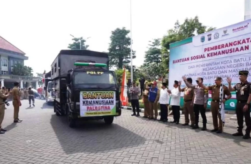 Pemkot Batu Resmi Berangkatkan Bantuan Kemanusiaan untuk Palestina