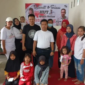 Pengusaha Muda Tomi Gandhi Hadiri Peringatan HUT Ke-3 Media Online Satujuang Blitar