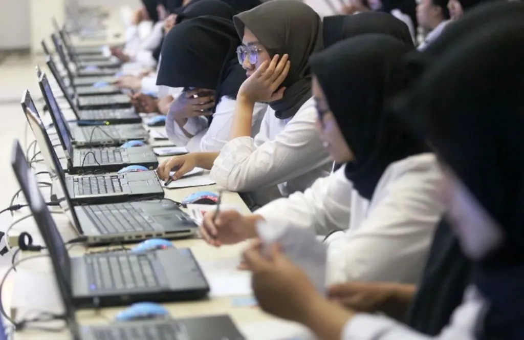 Para calon ASN saat mengikuti seleksi SKD Seleksi CPNS 2024, 60 Ribu Formasi Untuk IKN CPNS 2024, Ini Sejumlah Instansi Rame Pendaftar