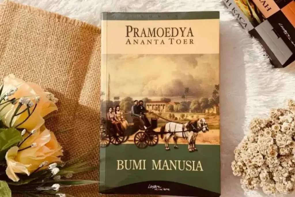 Pramoedya Ananta Toer dan Pesan Sosial dalam 'Bumi Manusia'