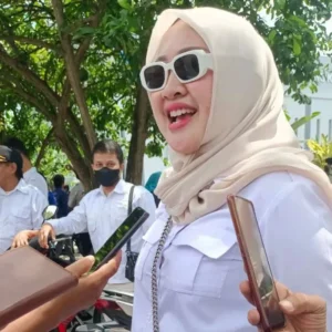 Antusiasme Masyarakat Blitar Raya dan dari.Meidyan Ricca Alvinca Dukung Pasangan Prabowo-Gibran Antusiasme Masyarakat Blitar Raya dan Dr.Meidyan Ricca Alvinca Dukung Pasangan Prabowo-Gibran