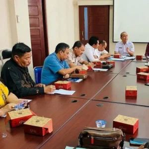 Bang Usin Bersama Anggota Komisi 2 Mengunjungi Dinas Peternakan dan Ketahanan Pangan Sumsel Bang Usin Bersama Anggota Komisi 2 Mengunjungi Dinas Peternakan dan Ketahanan Pangan Sumsel