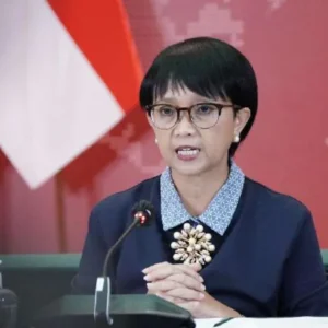 Diskusi Menteri Luar Negeri Indonesia dan UNHCR Atasi Krisis Pengungsi Rohingya Diskusi Menteri Luar Negeri Indonesia dan UNHCR Atasi Krisis Pengungsi Rohingya Menlu Retno: Indonesia Tetap Teguh Dukung Palestina dan Cegah Eskalasi Konflik