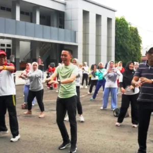 HUT ke-52 Korpri, Kepala Dinas Pemuda dan Olahraga Ikut Senam Bersama HUT ke-52 Korpri, Kepala Dinas Pemuda dan Olahraga Ikut Senam Bersama