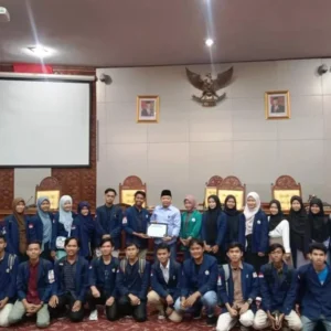 DPRD Provinsi Didatangi Parlemen Mahasiswa Universitas Bengkulu dan UMB