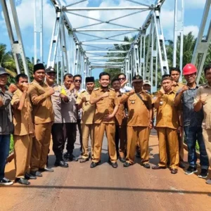 Jembatan Penghubung Desa Lubuk Sanai ke Desa Rawa Bangun Mukomuko Selesai Diperbaiki Jembatan Penghubung Desa Lubuk Sanai ke Desa Rawa Bangun Mukomuko Selesai Diperbaiki