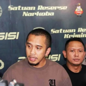 Kembali Terjerat Narkoba, Artis AZ Ditangkap Satres Narkoba Polres Metro Jakarta Barat