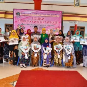 Pemdes Kawedusan Gelar Pelatihan Tingkatkan Kreatifitas Ibu-ibu PKK dan Kader Posyandu