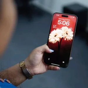 Perbedaan iPhone 14 Pro dan 14 Pro Max, Mana yang Lebih Worth It? Perbedaan iPhone 14 Pro dan 14 Pro Max, Mana yang Lebih Worth It? Terobosan iOS 18 Apple, Kecerdasan Buatan dan Kreativitas Baru Apple Maps Masuk Dunia Web, Hadir di Safari dan Chrome WhatsApp Hentikan Dukungan untuk iPhone dengan iOS Lama Mulai Mei 2025