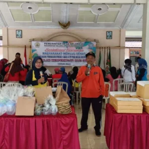Peringati Hari Ibu, Tim Penggerak PKK Selorejo Gelar Sosialisasi Kesehatan dan Senam Tera