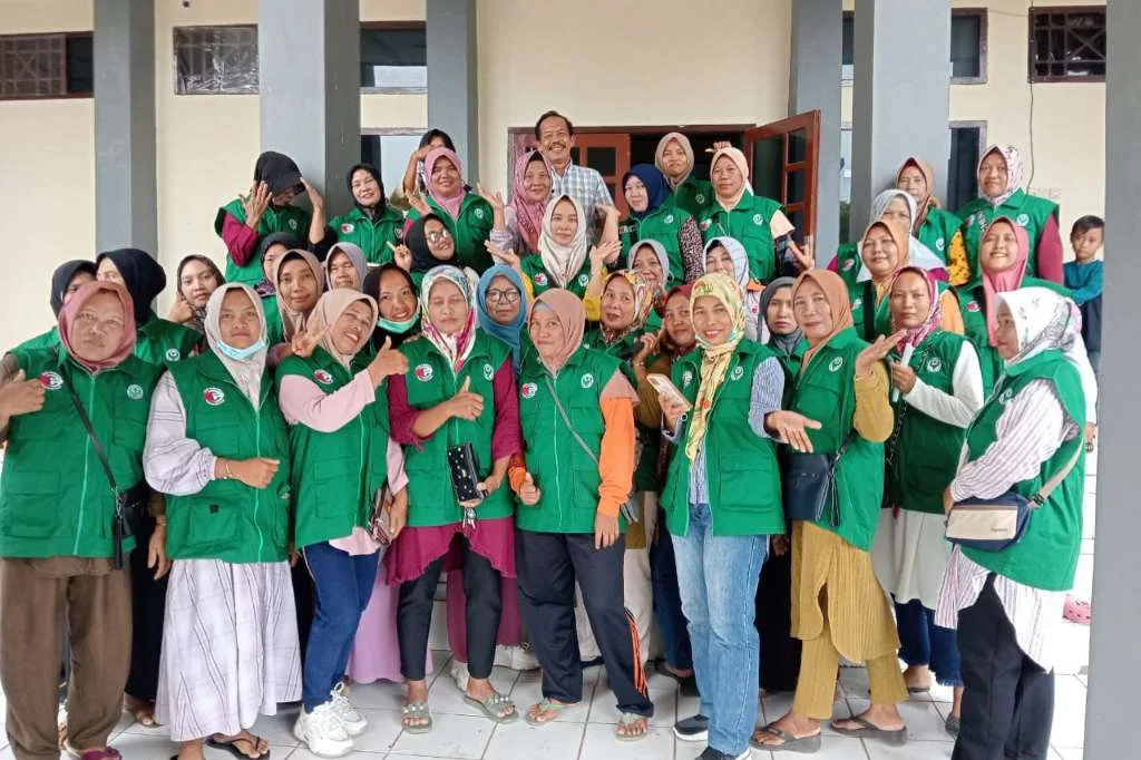 Tak Kunjung Dibayar, Puluhan Cleaning Service RSUD Kaur Desak Pembayaran Gaji