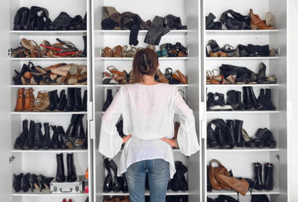Tips Memilih Sepatu Merek Lokal untuk Penampilan Formal yang Elegan