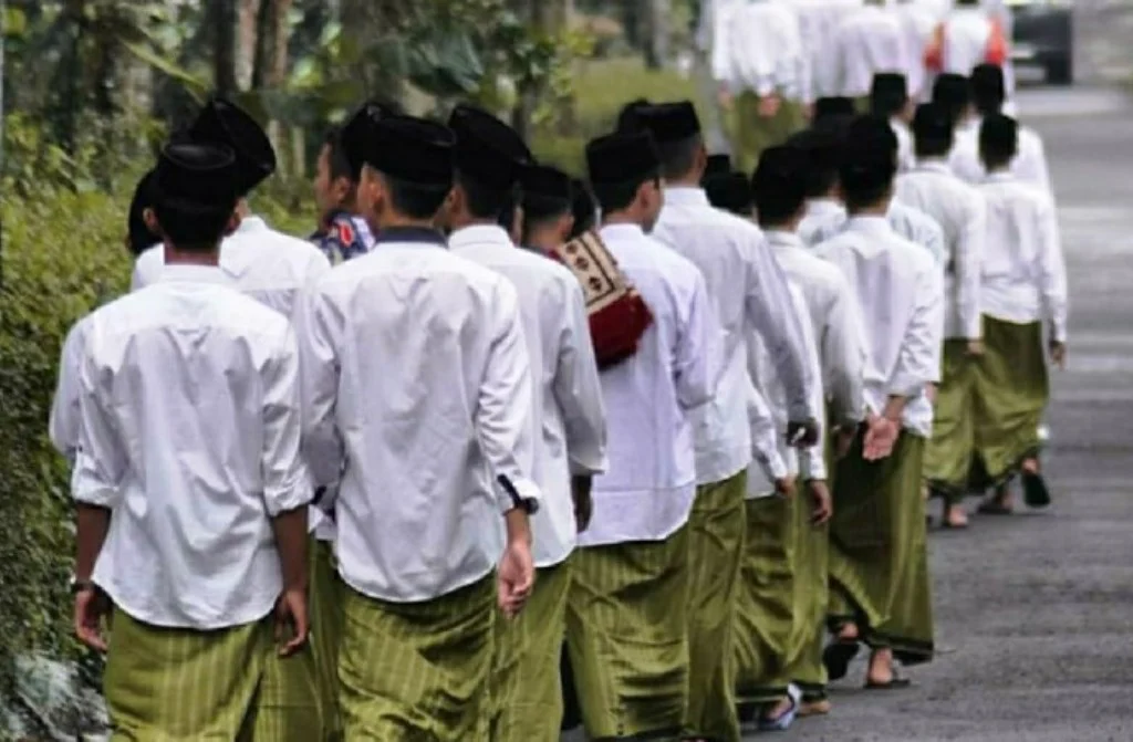 5 Kriteria Penting dalam Memilih Pesantren untuk Pendidikan Anak