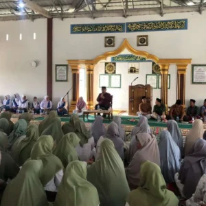 Bang Hans Aktif Sampaikan Pembekalan Konsep Ekonomi Syariah dalam Tabligh Akbar di Bengkulu Bang Hans Aktif Sampaikan Pembekalan Konsep Ekonomi Syariah dalam Tabligh Akbar di Bengkulu
