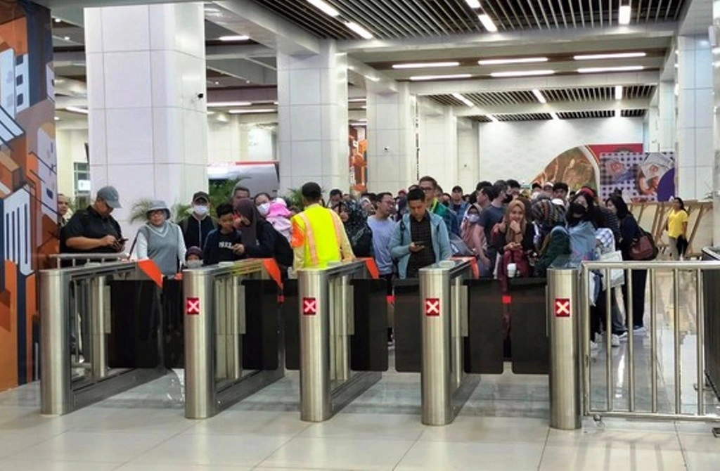 KCIC Terapkan Skema Tarif Dinamis untuk Whoosh Jakarta-Bandung