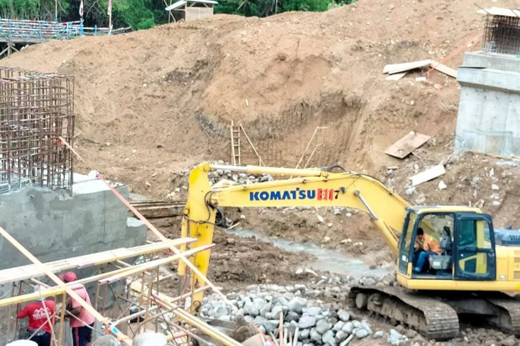 Kontraktor Jembatan Dawuhan Blitar Optimis Selesaikan Proyek Tepat Masa PerpanjanganÂ 
